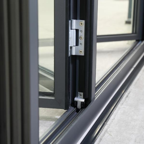 Heavy Duty Aluminium Bi Fold Doors Powder Coating With Tempered Glass