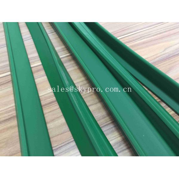 Малошумная передача качества еды разделяет зажим конвейерной ленты Анти--выскальзывания высоко растяжимый зеленый промышленный