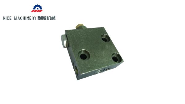 PC200-6 Self-Reducing Valve  Excavator Spare Parts NAISI MACHINERY High Quality Factory Price