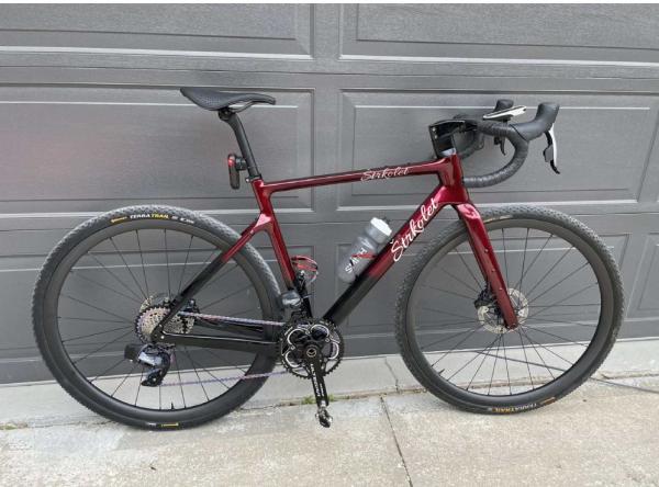 700C Carbon Gravel Bike Disc Brake Full Cable Hidden Road Bike Shimano Group Set