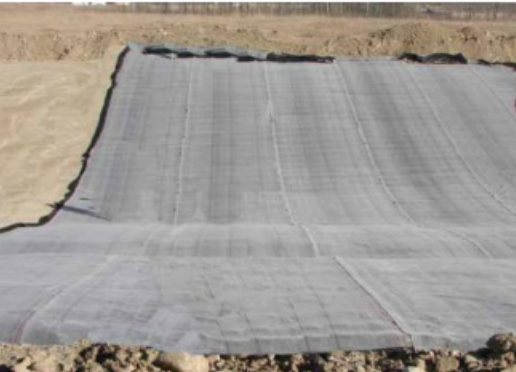 Geo synthetic Clay Liner for artificial lakes, landfills, underground garages, roof gardens, pools, oil de- pots, and chemical storage yards
