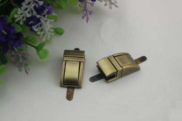 Small design purse metal zinc alloy light gold decorative hardware lock