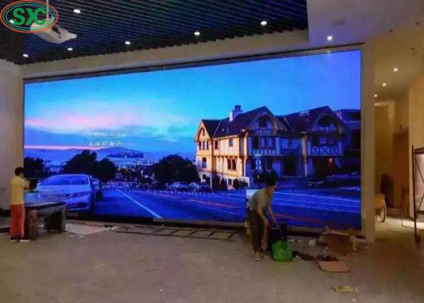 Pantalla fija P 5 de la pantalla LED interior LED de la frecuencia de actualización 4K para la sala de reunión