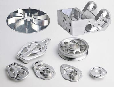 2 o Cnc galvanizado de trituração de alumínio do CNC da linha central porções fez à máquina as peças de metal