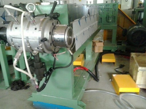 Underground Wire Extrusion Machine , 150mm Large Cable Manufacturing Machine 