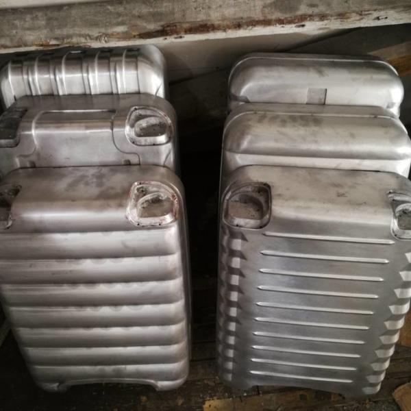 Hard Shell Luggage/trolley bag Aluminum mould in production