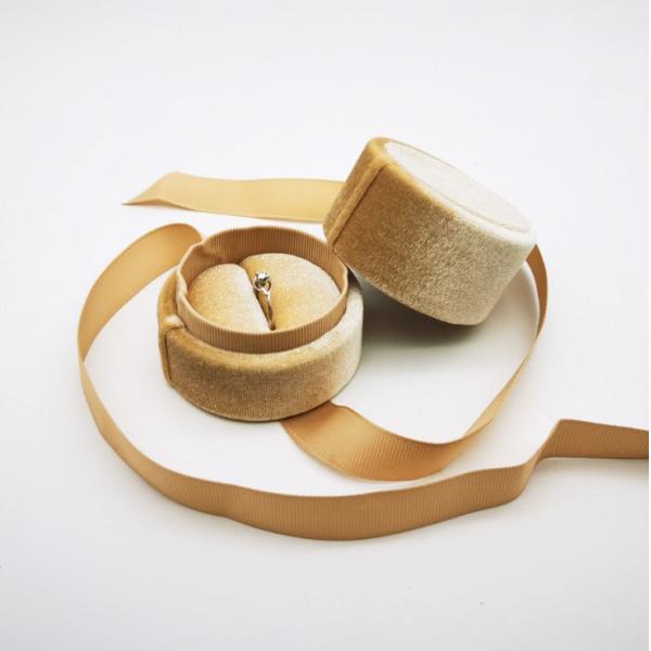 Luxury Velvet Ring Box with Custom Logo and Flexible Size for Elegant Jewelry Storage