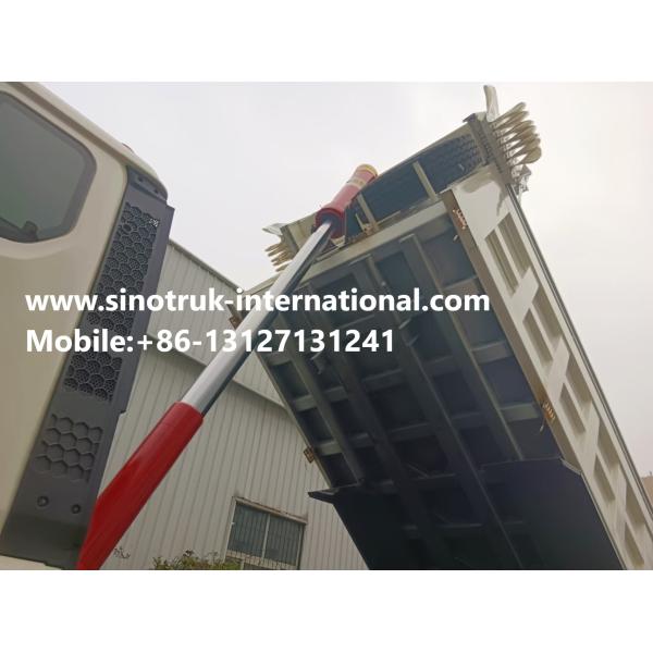30 - 40 Tons RHD 10 Wheels Tarpaulin Sinotruk Howo 6x4 Tipper Truck For Construction