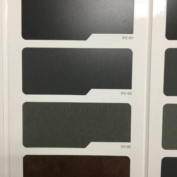 Desenho de fio Finish Alumínio de bobina de cor liga 1060 0.70mm espessura Chapa de alumínio pré-pintada para painel de frigorífico