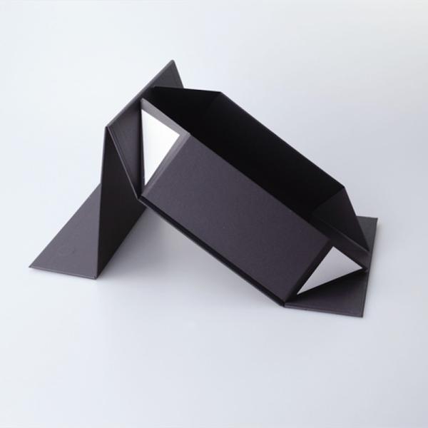 Sustainable Magnetic Folding Gift Box Black Paper Foldable Box Cardboard Flat Pack