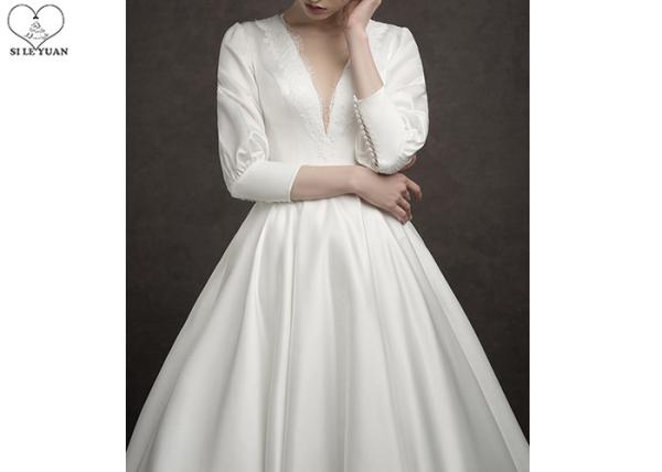 Deep V Neck Vintage Off White Wedding Dresses Long Lantern Sleeve Pleating Tail