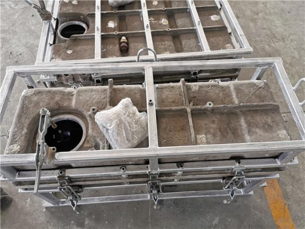 O tanque de água moldando rotatório dos produtos que faz fácil liso limpa superfícies