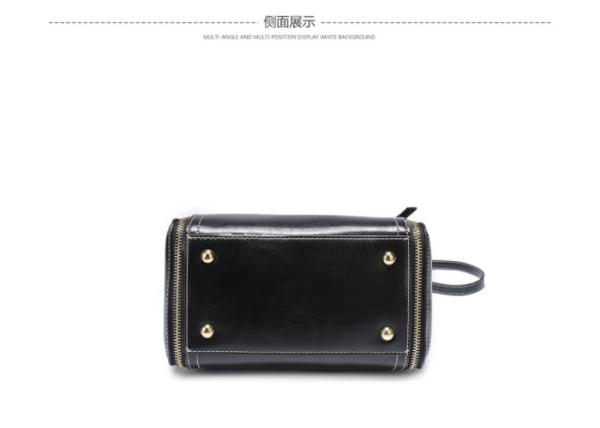 Korean Style Oil Wax Cowhide Handbag , Single Shoulder Oblique Straddle Female Bag