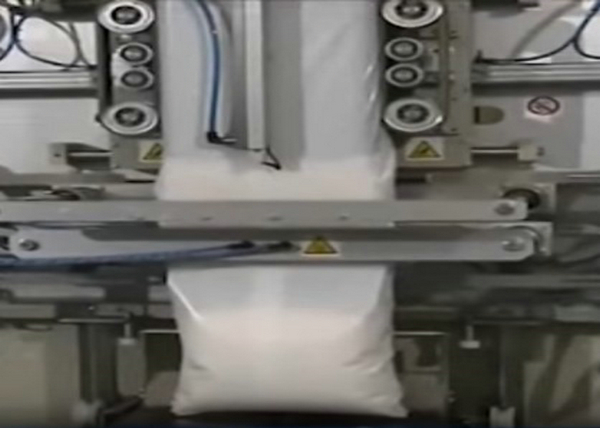 VFFS Vertical Form Fill And Seal Machines , Tea Pouch Packing Machine Full Automatic