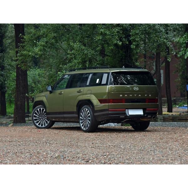 Shengda Fuel Beijing Hyundai Santafe Car Panoranic Sunroof Midsize SUV 2.0T 230hp 6 Seater Left Hand Drive
