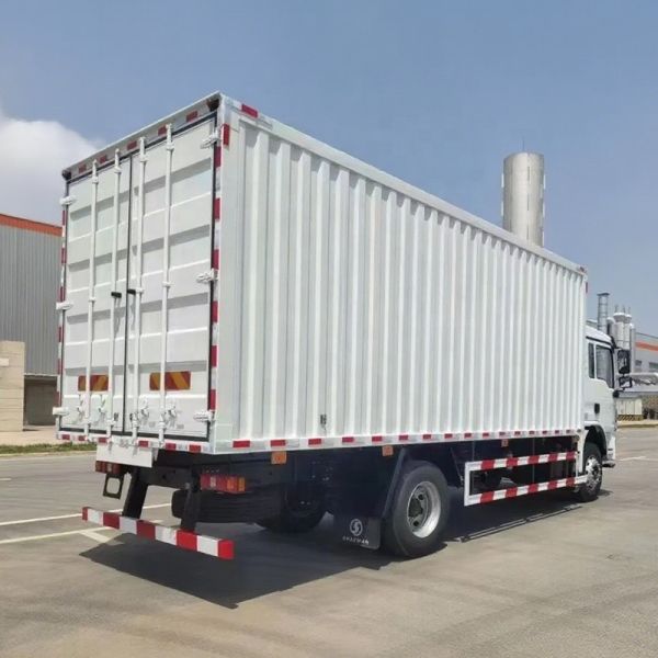Euro 2 Engine Flatbed Lorry Truck  6 Wheel 10Ton 15Ton Freight Delivery Truck