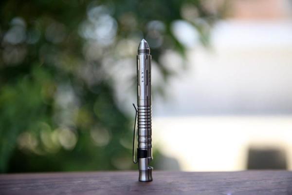 China new model metal pen Whistle for help and glass break ball pen for self defense