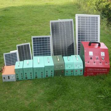 High efficiency and long lifespan Portable solar power generators DC / AC