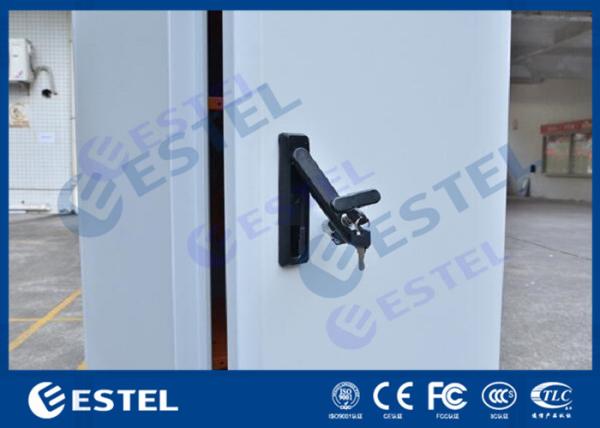 Sandwich Steel IP55 Outdoor Telecom Cabinet Front Rear Access With 1 Unit PDU