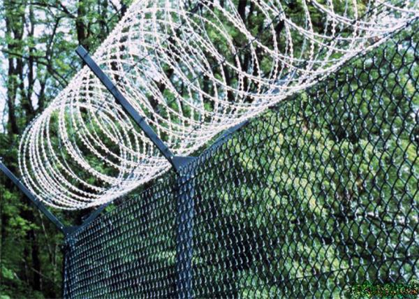 Heavy Duty Galvanized Razor Wire , Barbed Concertina Barbed Tape