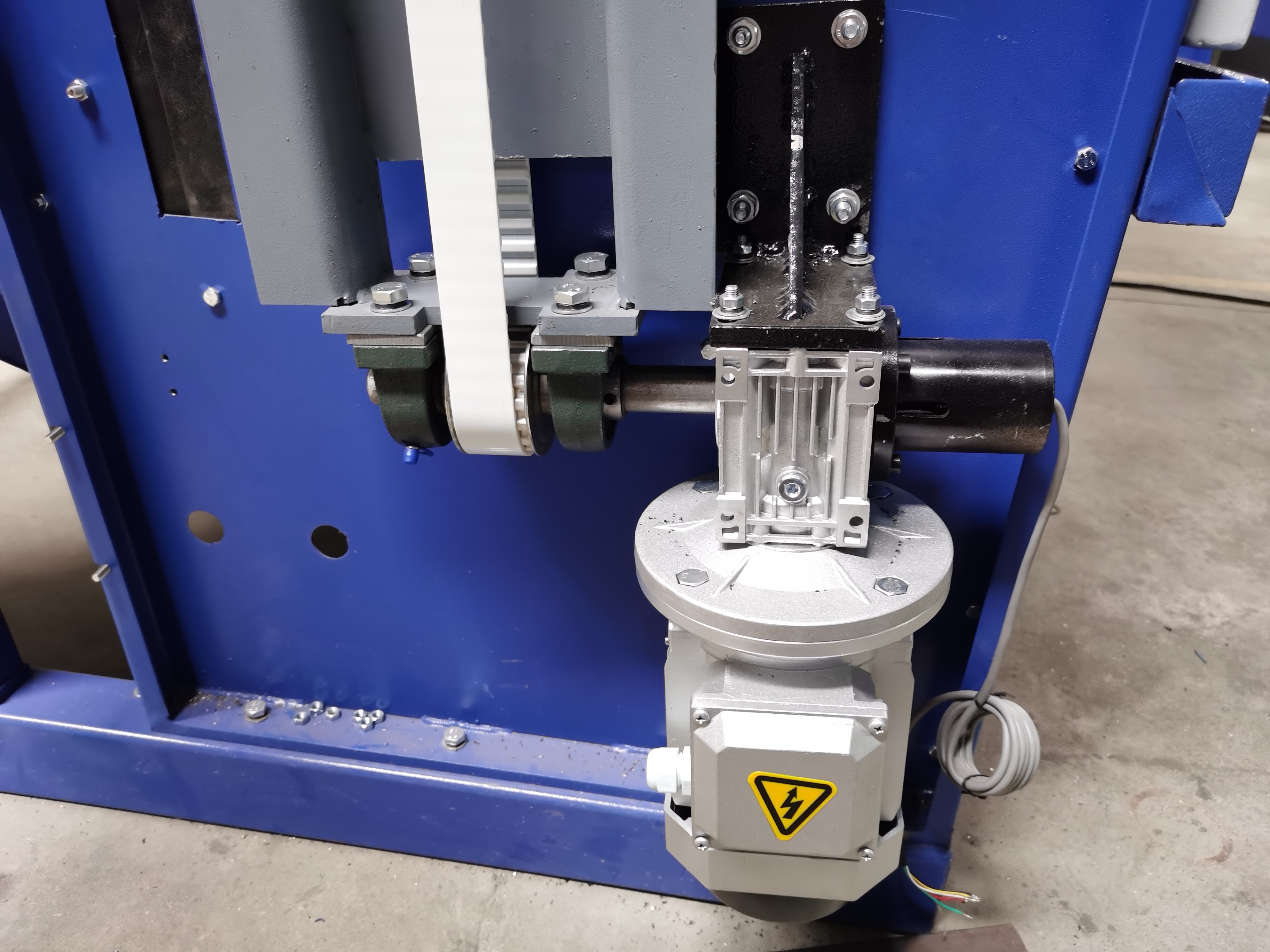 Industrial Automatic Vertical Glass Sandblasting Machine For Sandblast Glass / Mirror