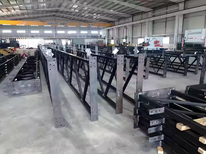 Modern Design Prefab Steel Workshops Q235 Q345 Steel Building Factory Easy Install