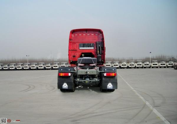 SINOTRUK HOWO Prime Mover Truck RHD 4X2 Euro2 290HP ZZ4187M3511W For Towing Trilers Or Semi trailers