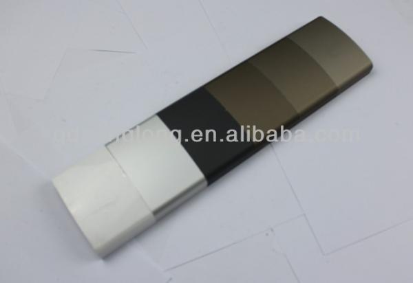 O bronze anodizou as portas que de alumínio do reboque dos perfis Windows molda T5 6063 resistente à corrosão