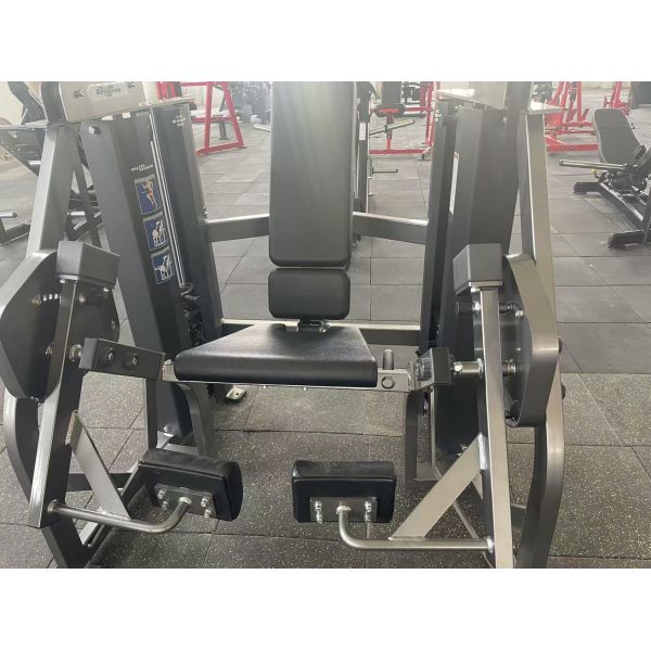 Freeman Silent Motion Series Belt-Driven Bio-mechanical Pin Loaded Leg Extension Machine