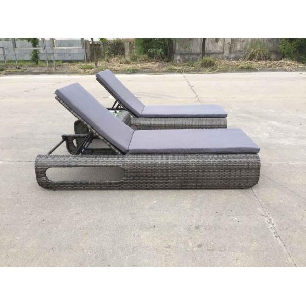 Hot Selling Grey Beach Wicker Daybed Outdoor Rattan Daybed Lounge Furniture