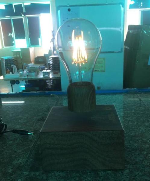 wooden base wireless rechargeable magnetic floating levitate led bulb lamp