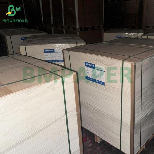 250 gm + 15 g de papier alimentaire surgelé PE revêtu pour emballage de fruits de mer 89 x 119 cm