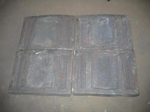 Impact Value AK5-15J Cr-Mo Alloy Steel Mill Liner Bolts Hardness HRC33-42
