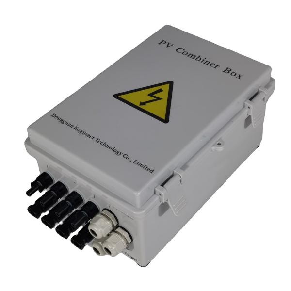 18 in 2out 500vac For Panel Solar Pv Array Combiner Box avoid damage to battery
