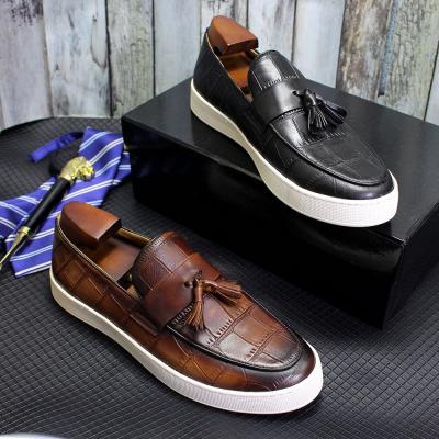 Low Heel Mens Slip On Tassel Shoes Black / Brown Men Genuine Leather Casual Shoes