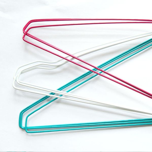 2.0mm Wire Dia Galvanized Wire Hangers Featuring Aperture 6x8 8x10 10x12 Sturdy Durable for Warehouse Hanging and Storage