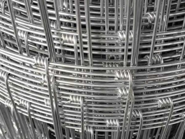 Galvanized cattle fence grassland fence  guardrail cattle sheep pig pen  livestock and poultry pasture fence