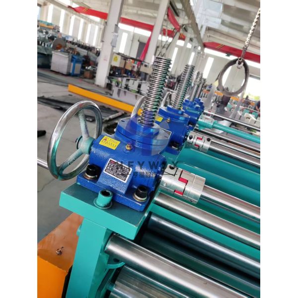 1300mm Stainless Steel Leveling Machine with 7.5KW Motor and PLC Touch Screen Control