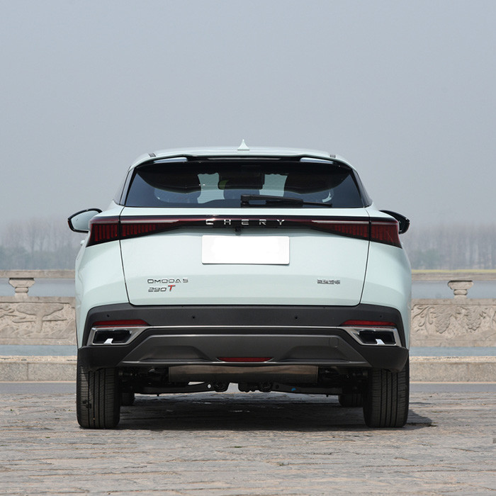 Автомобиль Китая новый с подержанным экспортером автомобиля Chery Omoda 2022 1.5T CVT корабля бензина цены для продажи хорошим