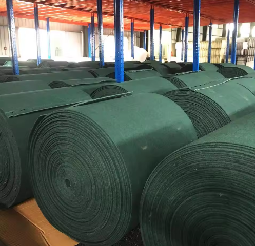 Durable Polyester&Nylon Scouring Sponge Pad Roll for Kitchen Cleaning with High Water Absorption and Corrosion-Resistant