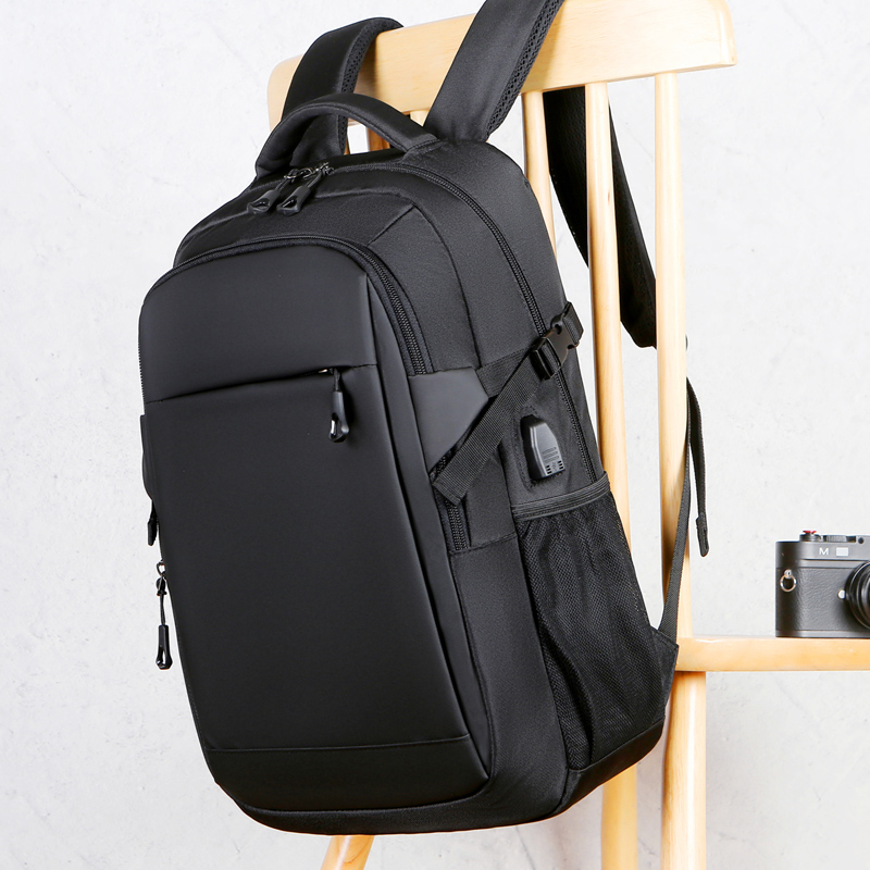 Laudtec Waterproof Pu Laptop Backpack Classic 15.6 Inch Usb Charging Shoulder Strap Bag Travel Business Custom Logo Dnb131 Wholesale OEM/ODM/Private Label