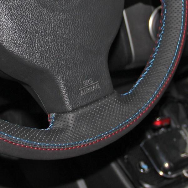 Custom Designer Microfibre Leather Steering Wheel Cover for Nissan Tiida Sylphy Versa