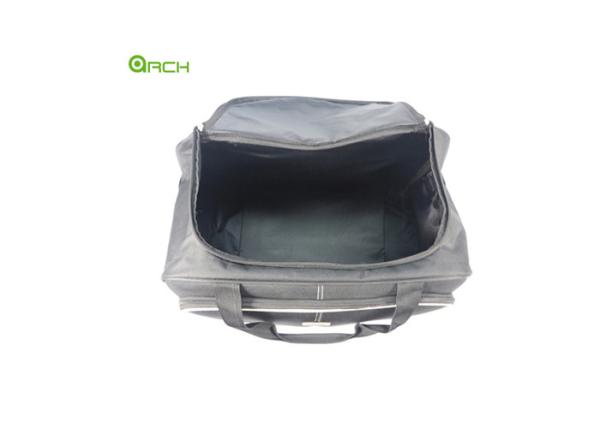 170D Lining Travel Accessories Bag Strong Zippers  With Useful Dividers