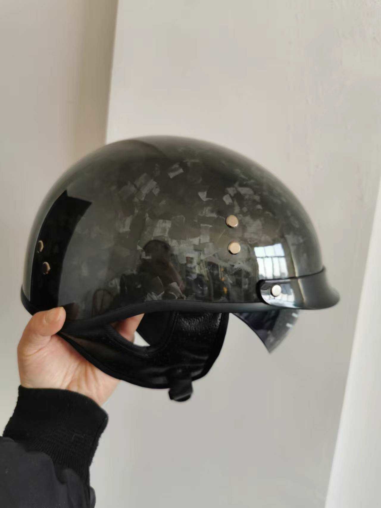 Customized Logo Accepted Carbon Fiber Retro Spoon Helmet for Direct of 12k Half Helmet