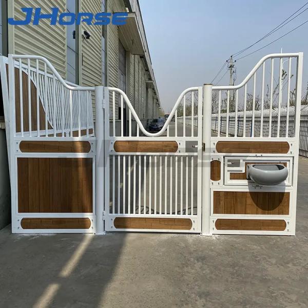 High Strength Steel Tube Frame prefab metal horse stables With Roof long lasting