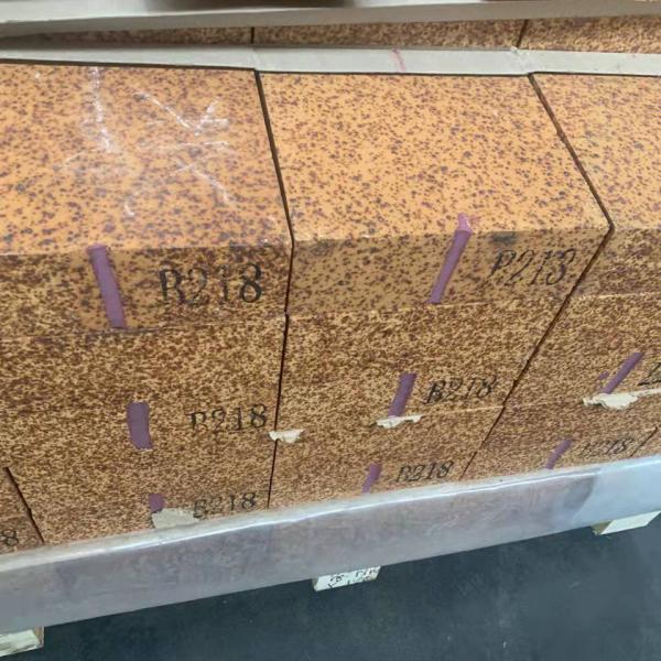 Alta resistência ao choque térmico Magnesia alumínio Spinel tijolo para aplicação de fornos de cimento