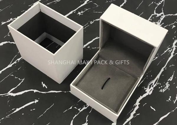 High End Plain Luxury Packaging Boxes , Elegant Retail Matte Matte White Gift Box