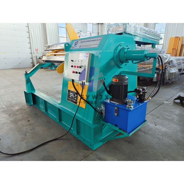 6 Ton Electric Full Automatic Uncoiler Machine With PLC Control System And Hydraulic Pressure For Metal Coil Processing