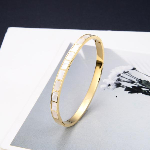 Niche Brand Shell Bangle Bracelet