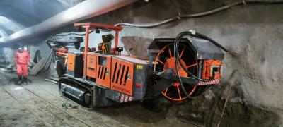 Actifs hydrauliques 7.5 kW Jumbo Machine de forage de roche à haute fréquence d'impact 0,8 - 2 m/min Vitesse